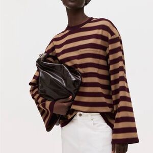 NWOT H&M Pocket Detail Top